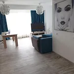 Apartment Iris *